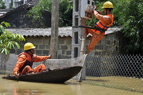 Còn 972 hộ dân ở Chương Mỹ (Hà Nội) chưa đảm bảo an toàn để cấp điện trở lại ảnh 3